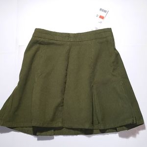 NWT URBAN OUTFITTERS BDG CORDUROY SKIRT XS